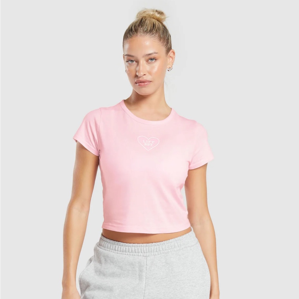 Gymshark Love Heart Cropped Tee Large
